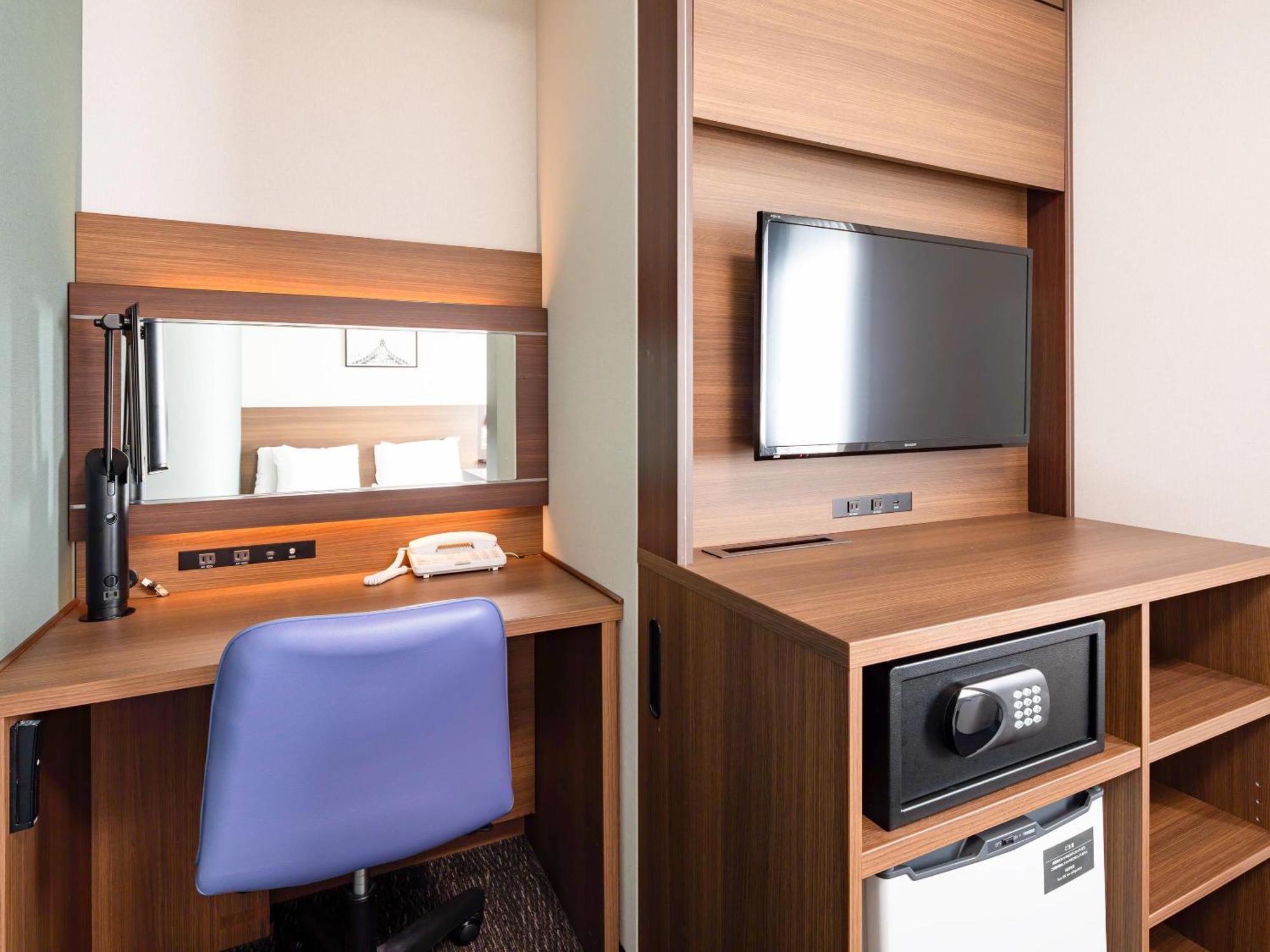 Comfort Hotel Tokyo Higashi Kanda Eksteriør billede
